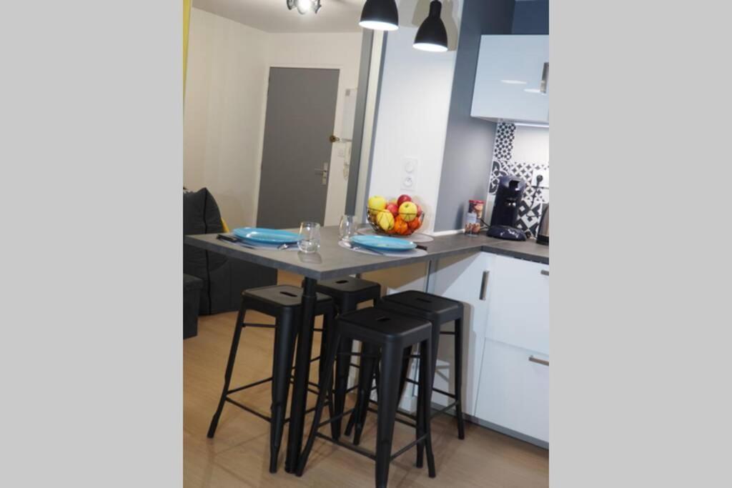 Le Faubourg-Raines - Chaleureux Studio A 5Mn De La Gare Dijon Zewnętrze zdjęcie